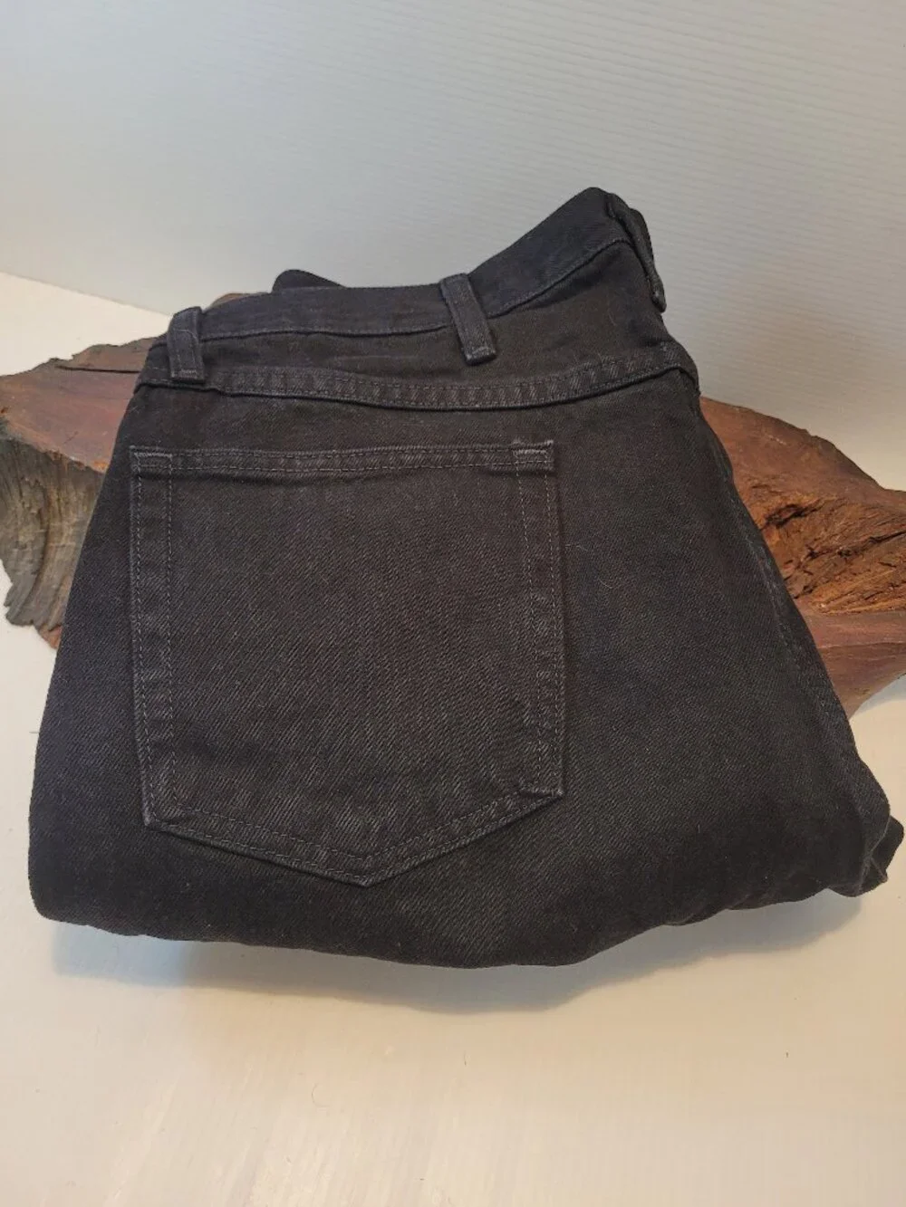 Rustler Wrangler Regular Fit Strait Leg Black 38x 32